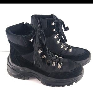 Steve Madden Riland Style Ankle Boots-Like New- Size 7/8